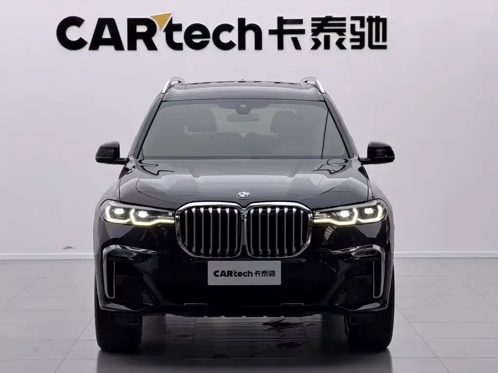 BMW X7 — фото 3