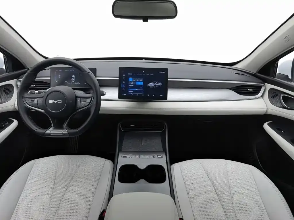 BYD Seal 05 DM-i — фото 3