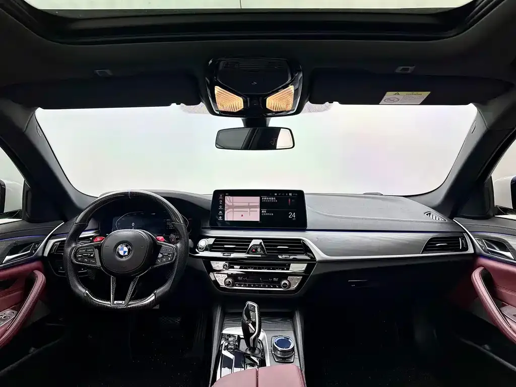 BMW 5 Series — фото 10