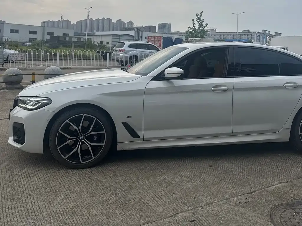 BMW 5 Series (Import) — фото 7