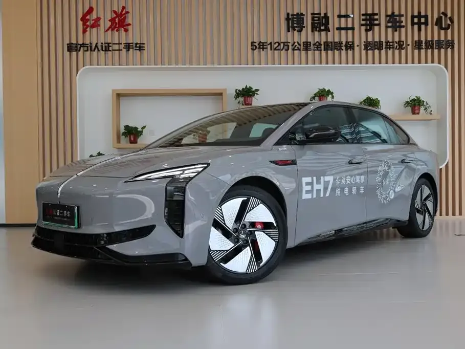 Hongqi EH7 — фото 1