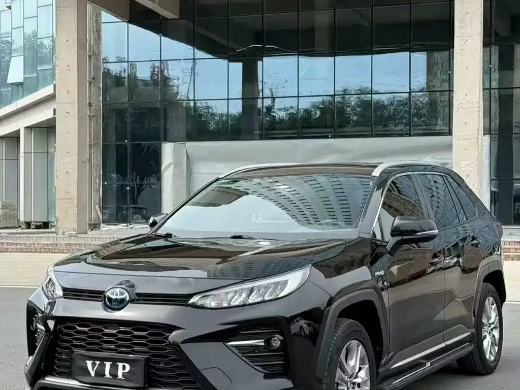 Toyota Wildlander — фото 1