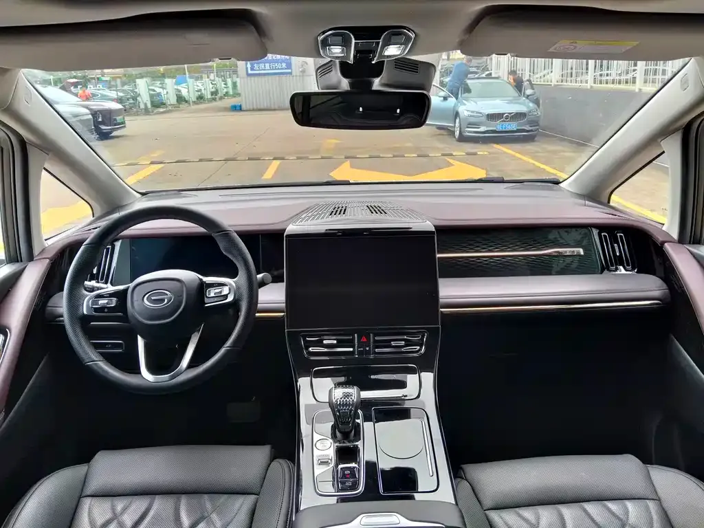 GAC Motor Trumpchi M8 — фото 4