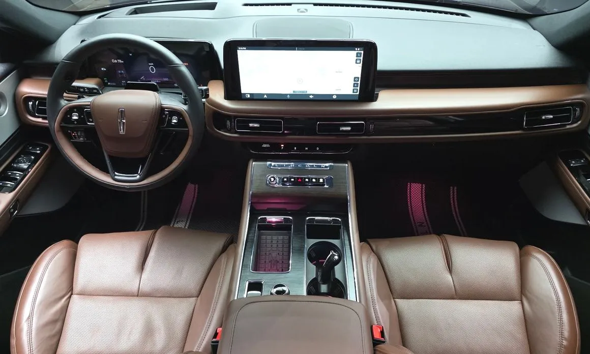 Lincoln Aviator — фото 10