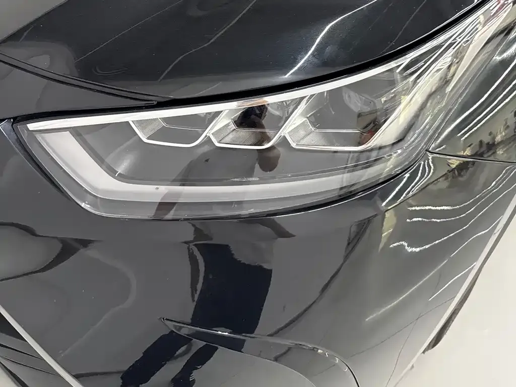Toyota Crown Kluger — фото 5