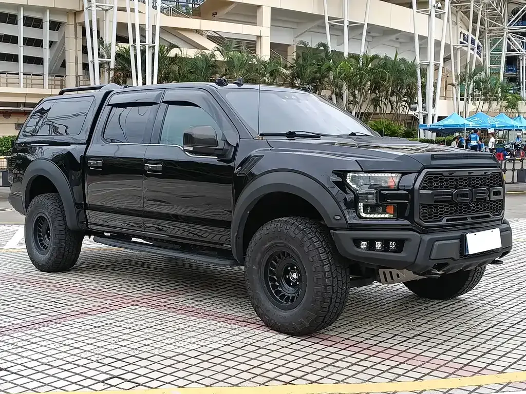 Ford F-150 Raptor — фото 8