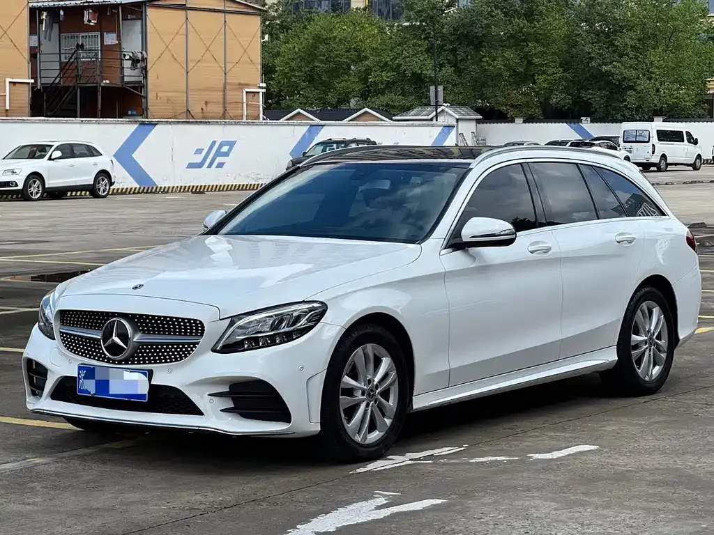 Mercedes-Benz C-Class (Import) — фото 1