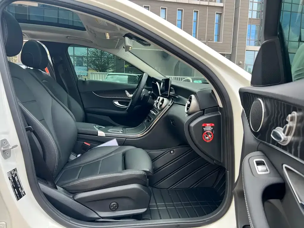 Mercedes-Benz C-Class (Import) — фото 3