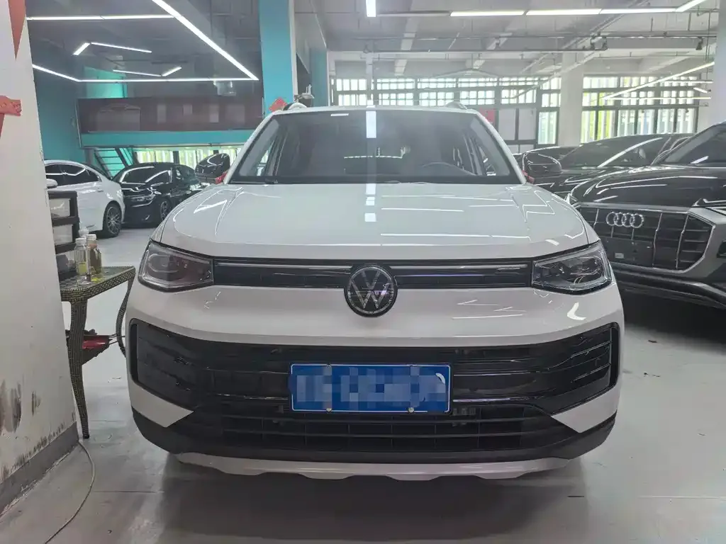 Volkswagen Tharu — фото 7