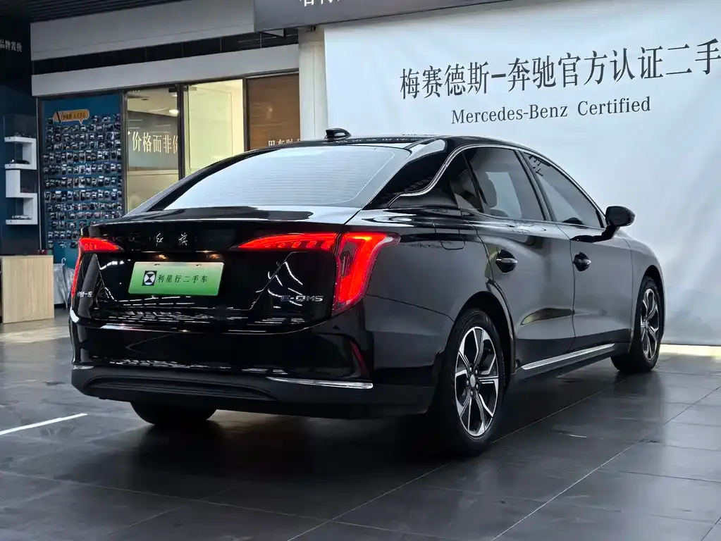 Hongqi E-QM5 — фото 5