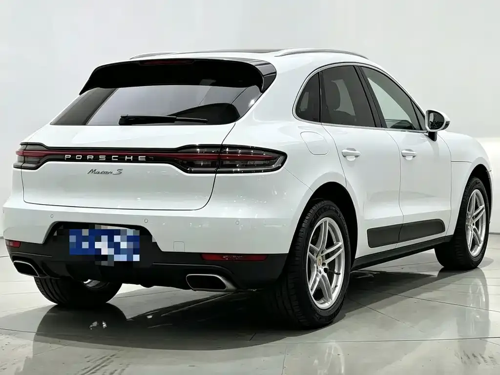 Porsche Macan — фото 9