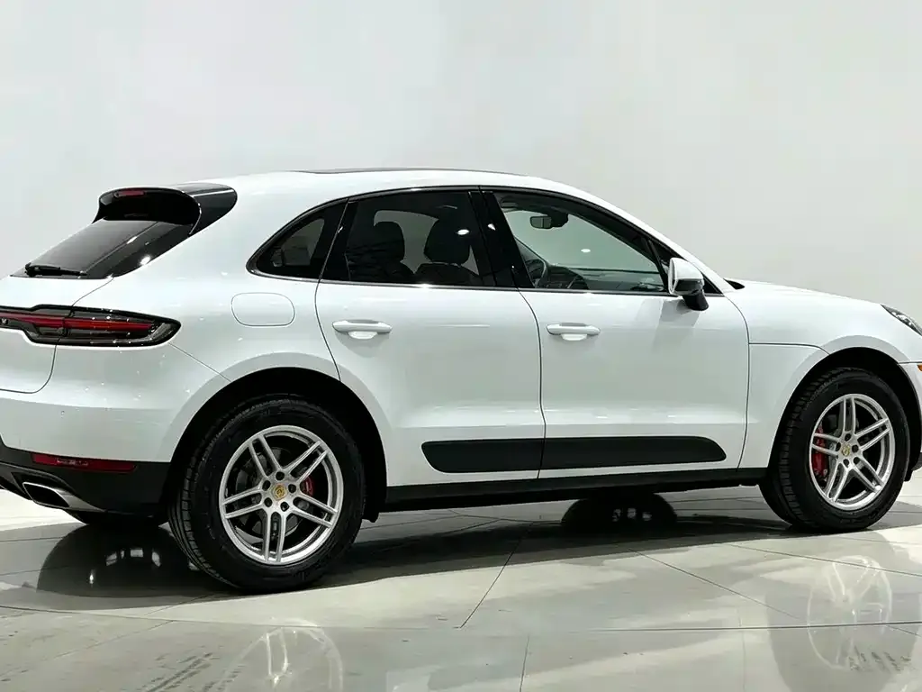 Porsche Macan — фото 7