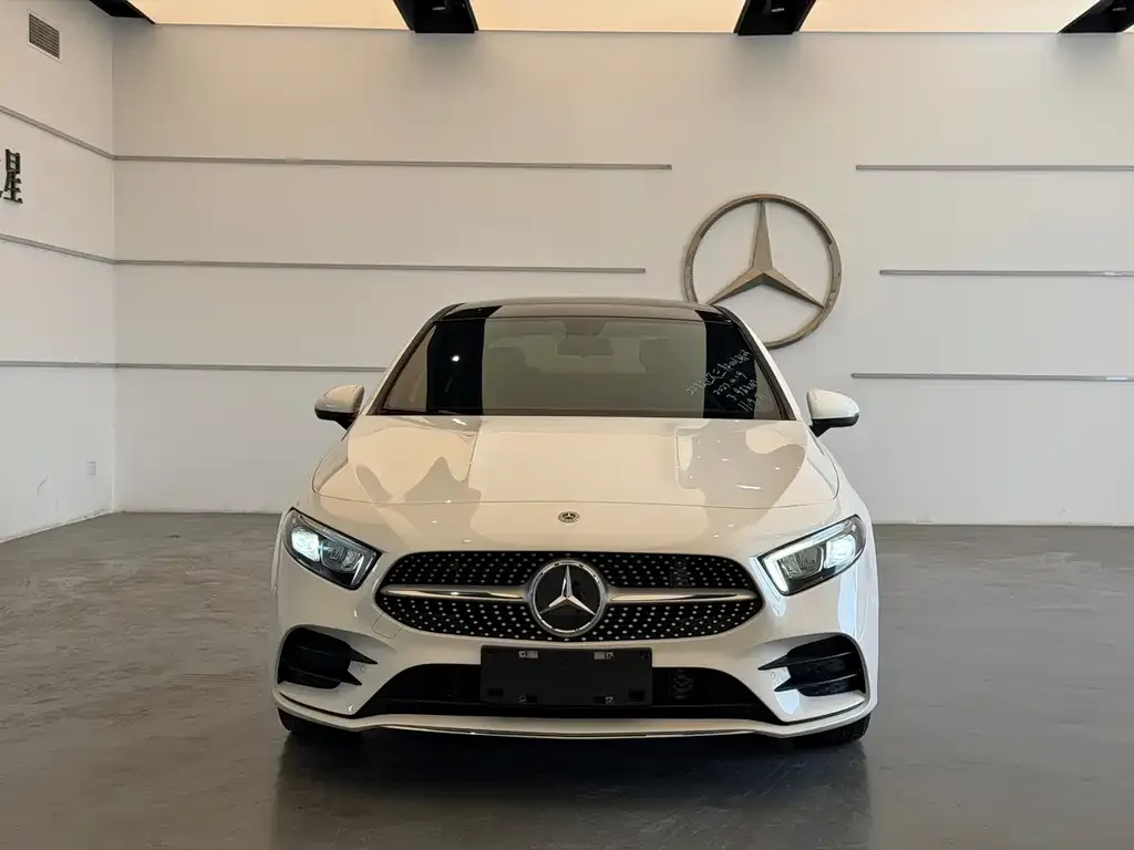 Mercedes-Benz A-Class — фото 7