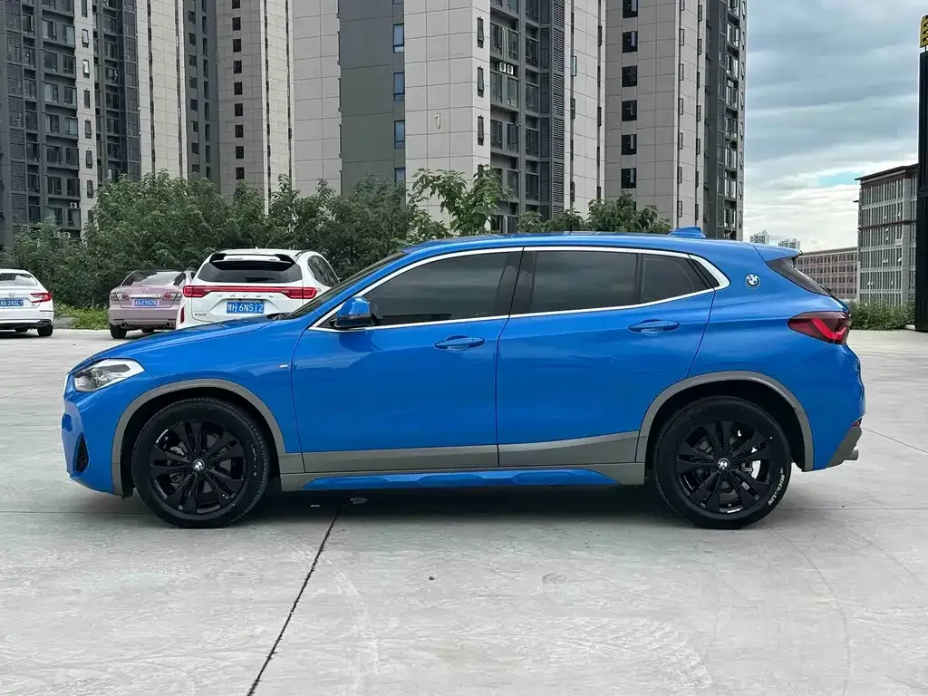 BMW X2 — фото 9