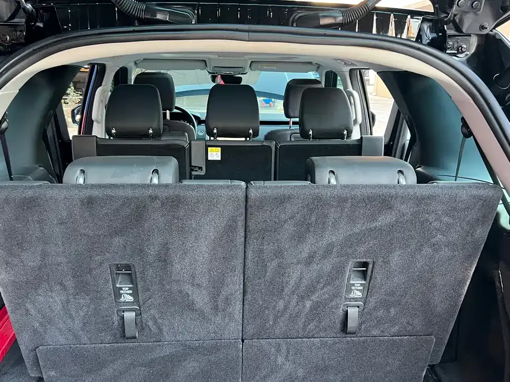 Land Rover Discovery — фото 10