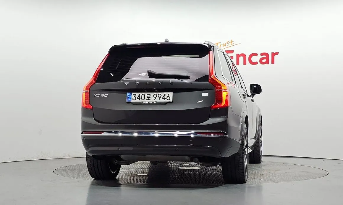 Volvo XC90 — фото 3