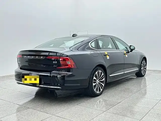 Volvo S90 — фото 8