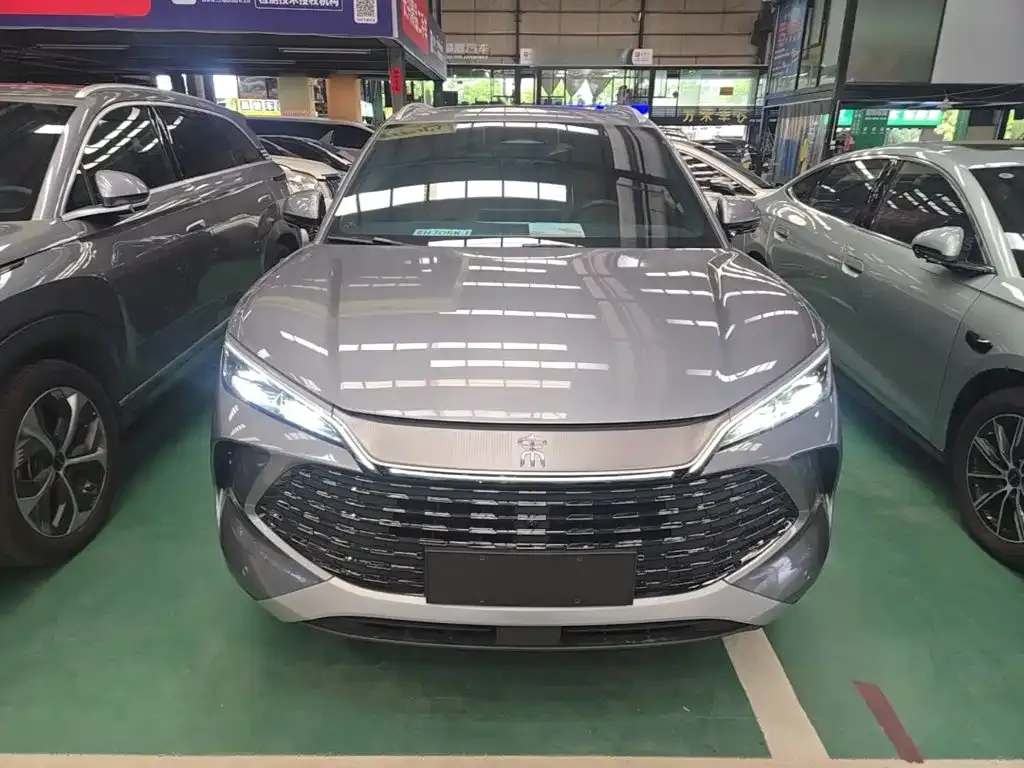 BYD L DM-i — фото 2