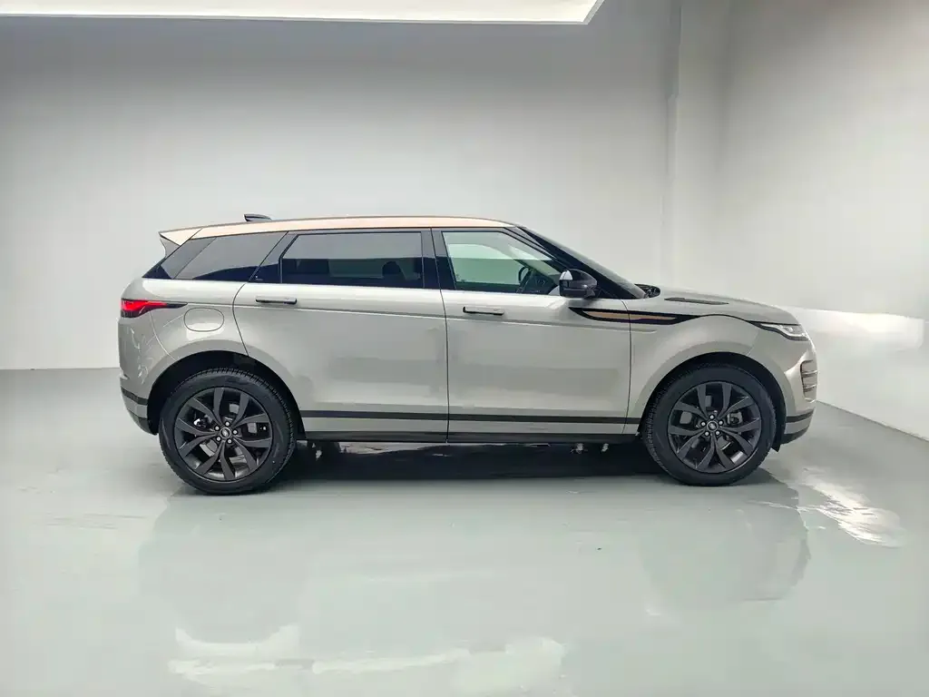 Land Rover Evoque — фото 10