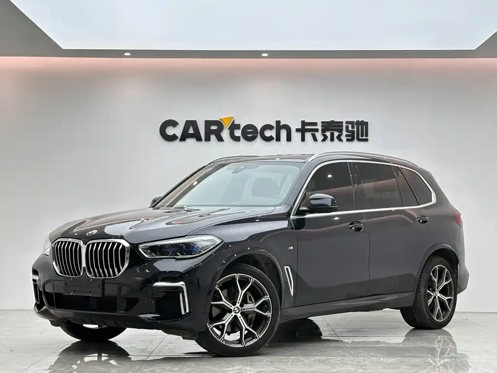 BMW X5 — фото 1