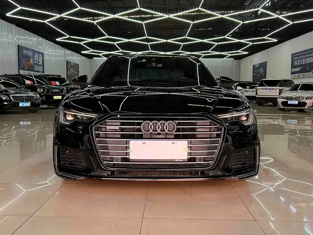 Audi A6L — фото 6