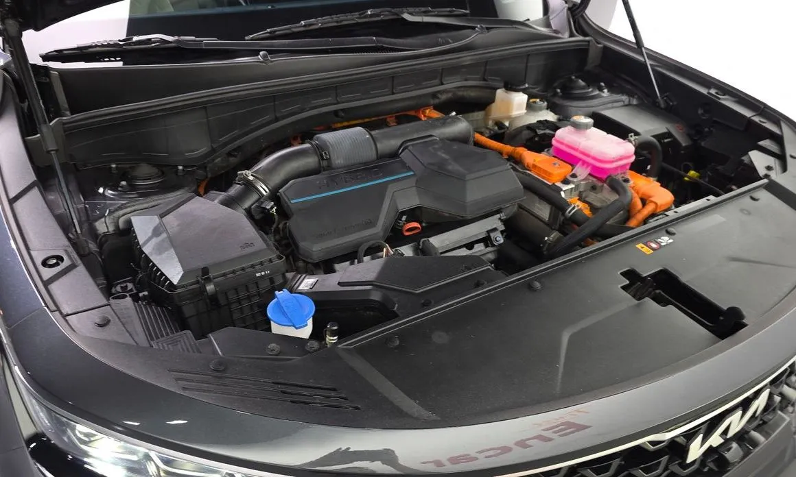 Kia Sorento — фото 8