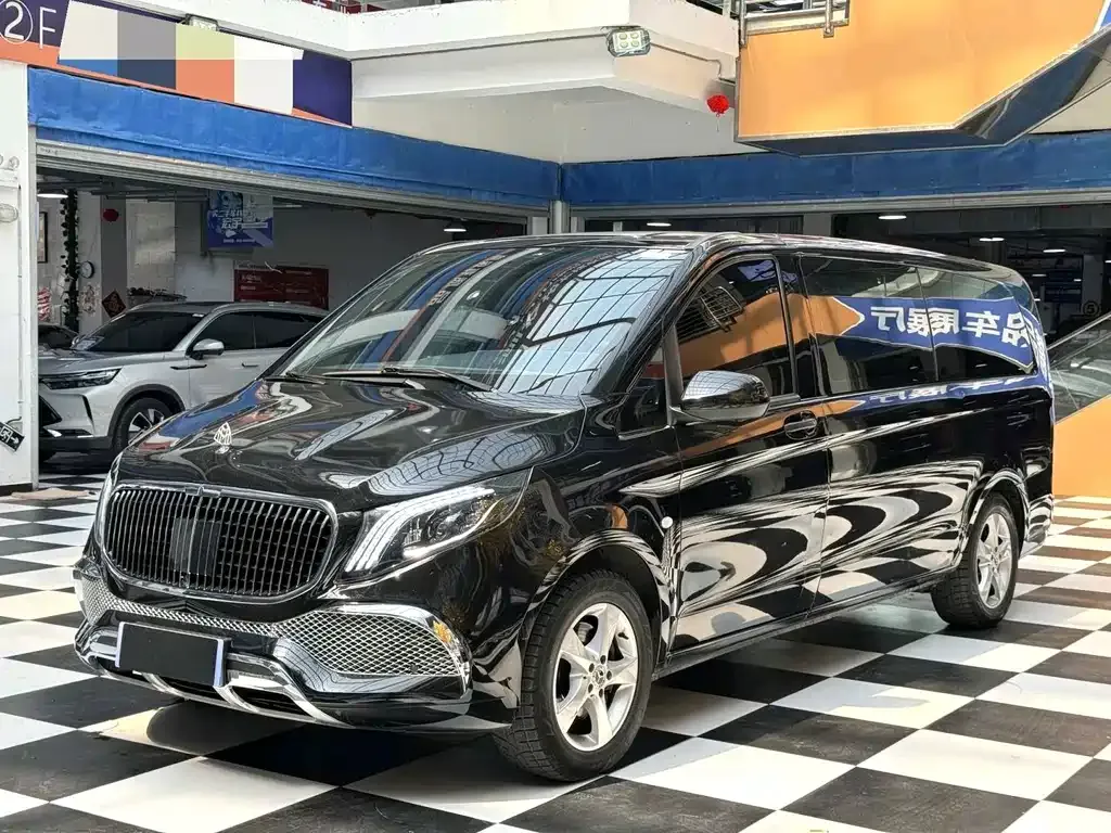 Mercedes-Benz Vito — фото 1