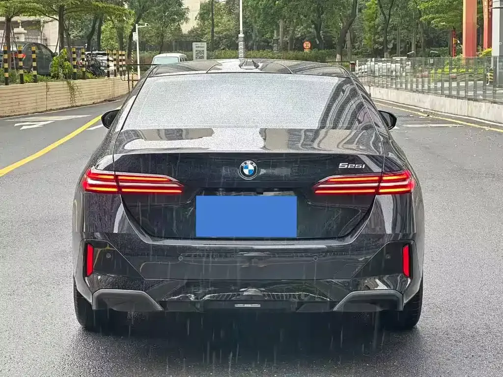 BMW 5 Series (Import) — фото 10