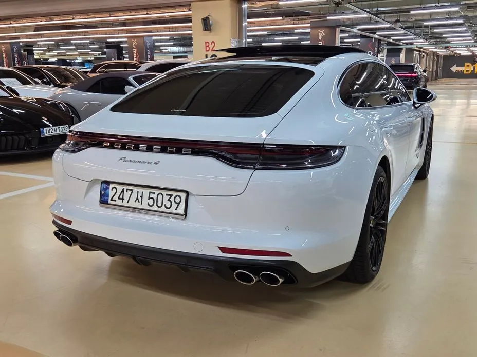Porsche Panamera — фото 5
