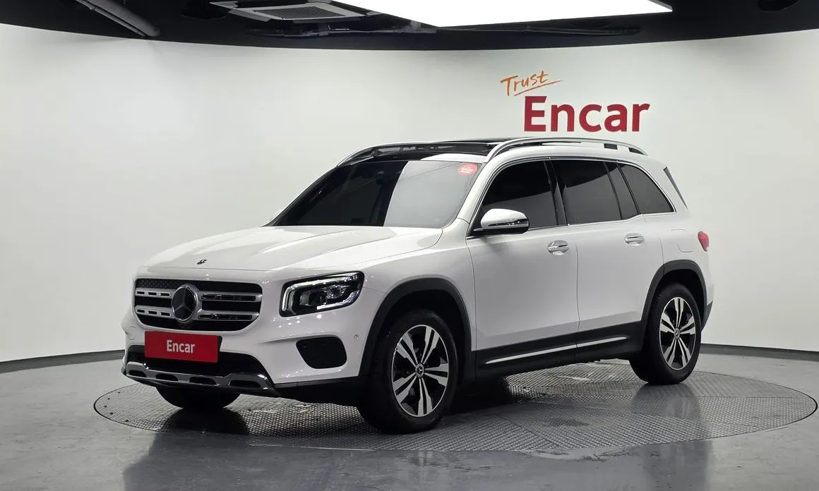 Mercedes-Benz GLB-Class — фото 1