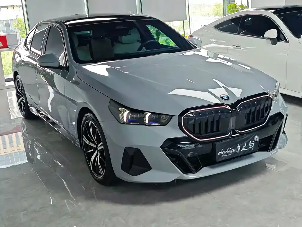 BMW 5 Series (Import) — фото 5