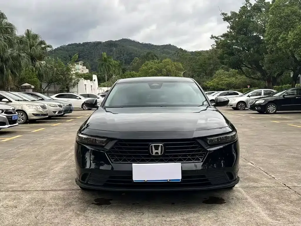Honda Accord — фото 6