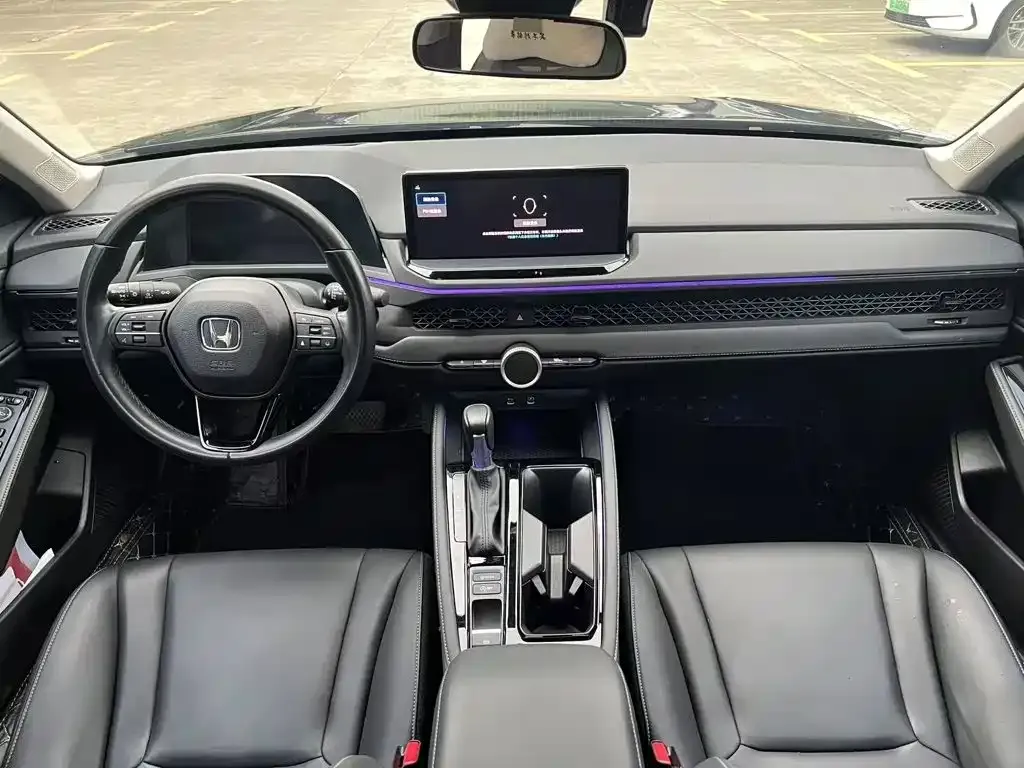 Honda Accord — фото 2