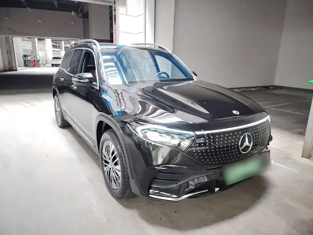 Mercedes-Benz EQB — фото 10