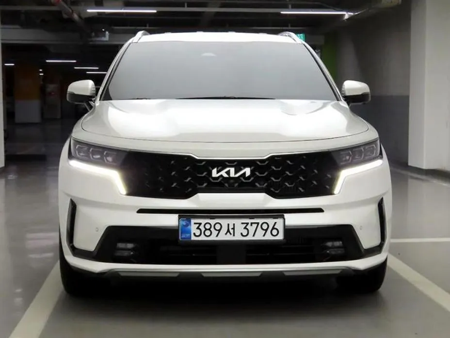 Kia Sorento — фото 8