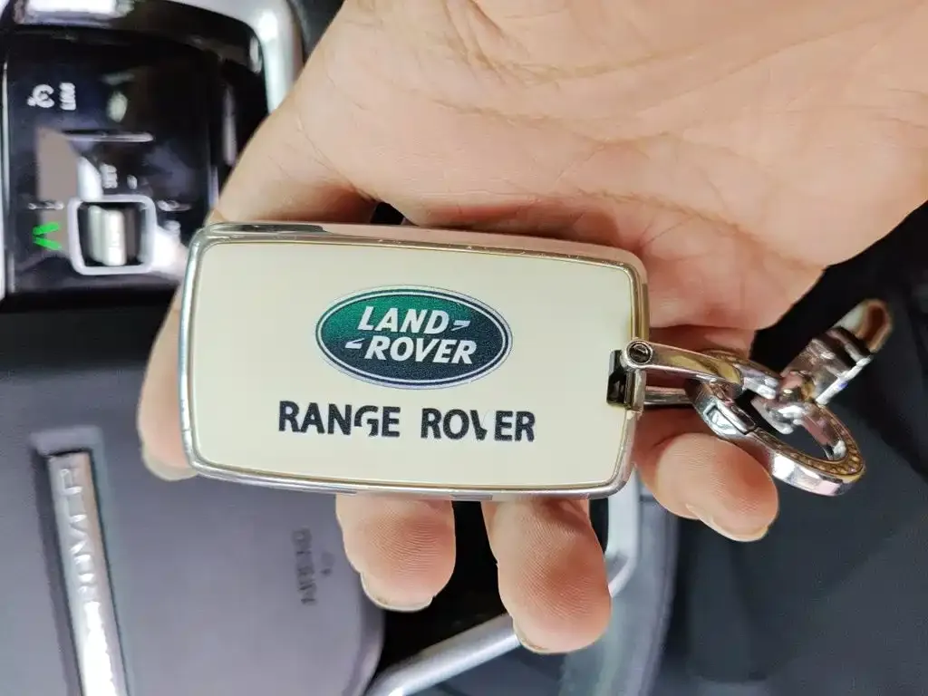 Land Rover Evoque — фото 6