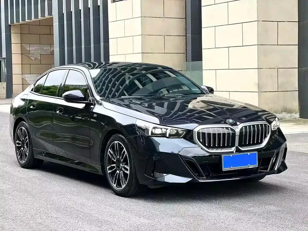 BMW 5 Series (Import) — фото 5