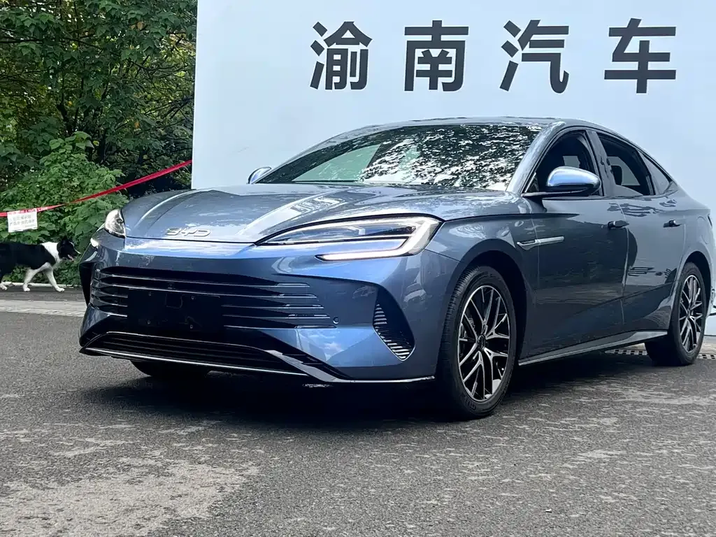 BYD Seal 07 DM-i — фото 1
