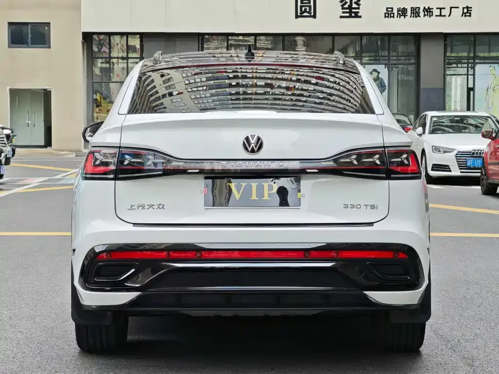 Volkswagen Tiguan X — фото 6
