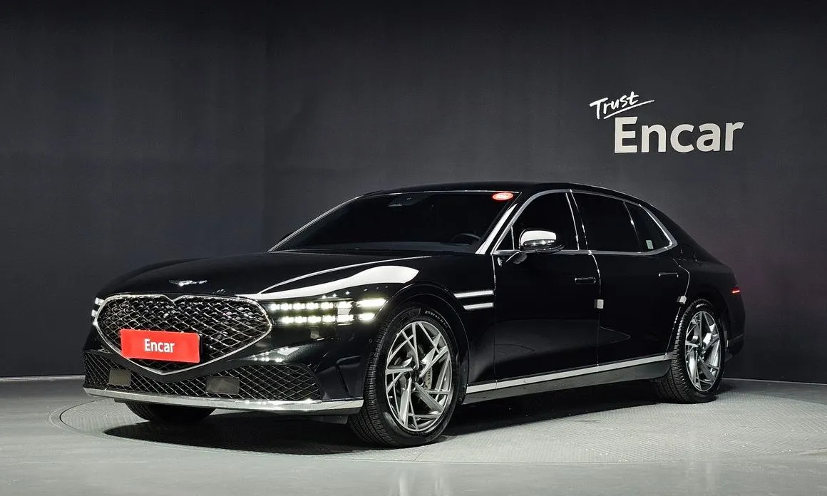 Genesis G90 — фото 1