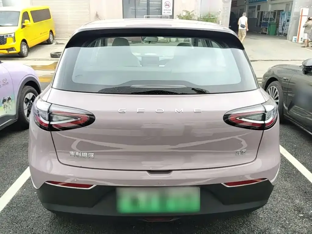 Geely Starburst — фото 10