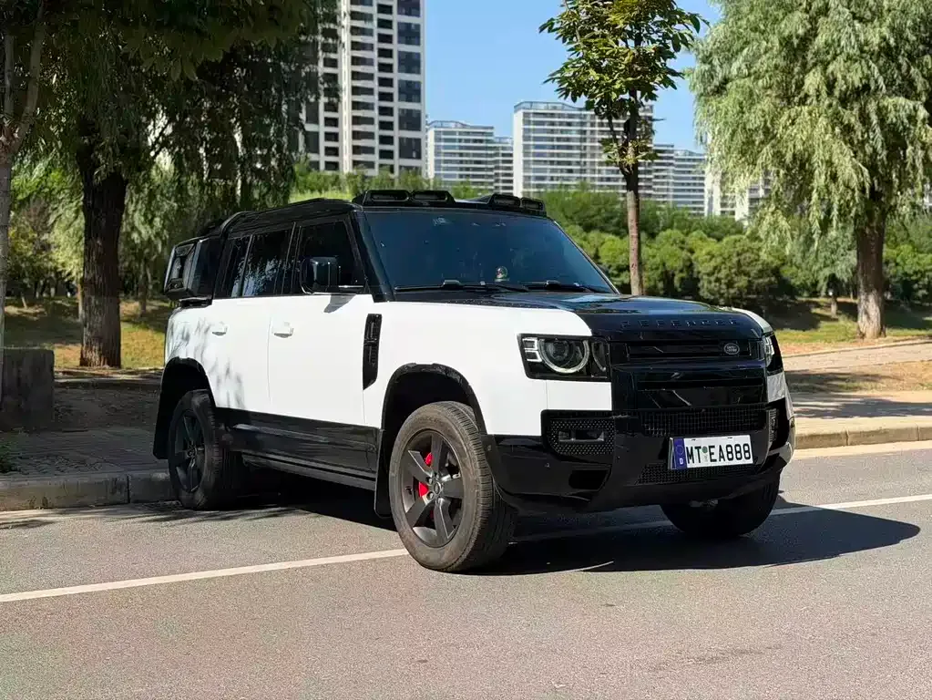 Land Rover Defender — фото 8