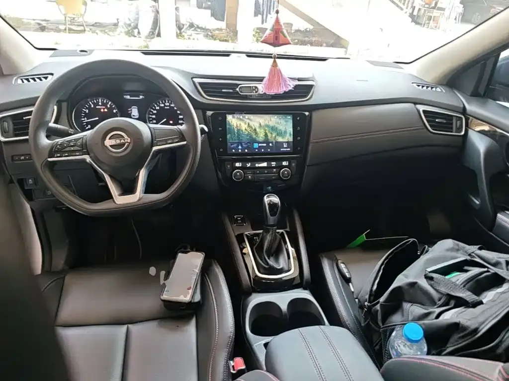 Nissan Qashqai — фото 5
