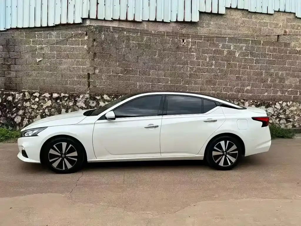 Nissan Teana — фото 7