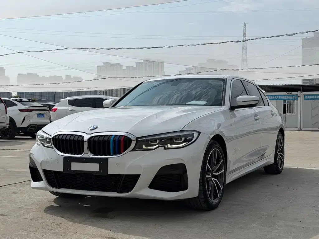 BMW 3 Series — фото 1