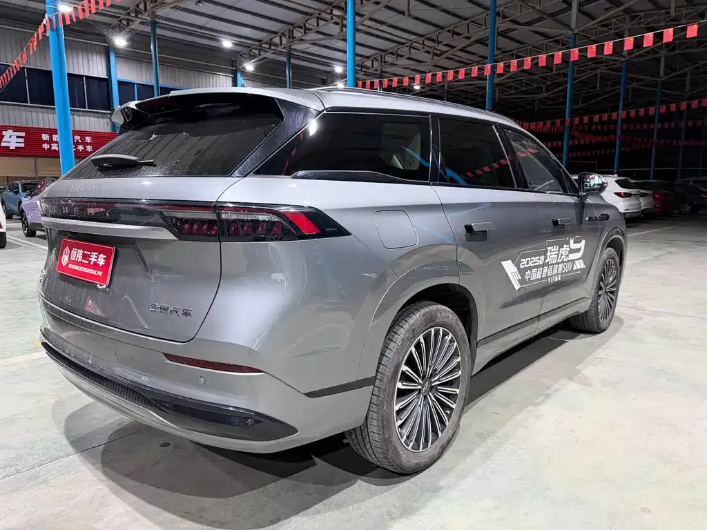Chery Tiggo 9 C-DM — фото 10