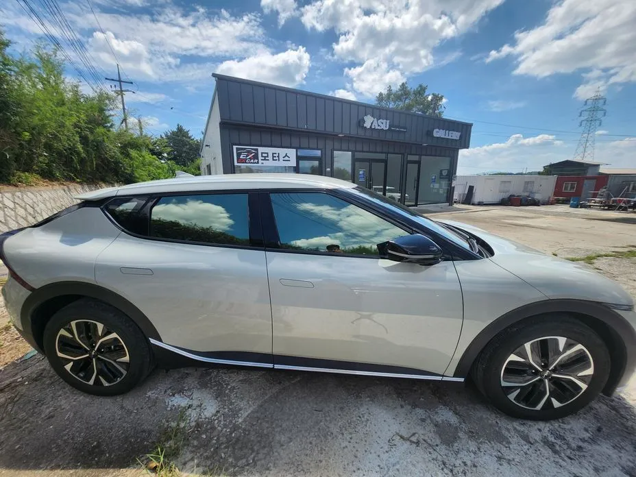Kia EV6 — фото 9