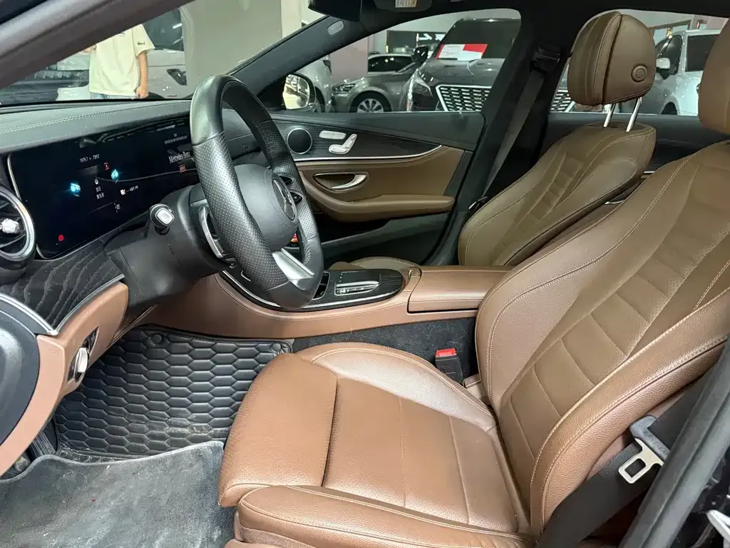 Mercedes-Benz E-Class New Energy — фото 4
