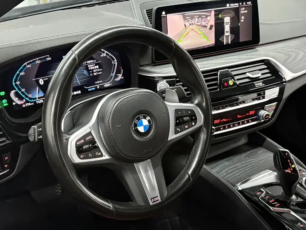 BMW 5 Series — фото 2