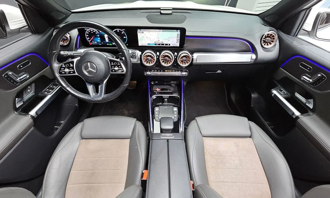Mercedes-Benz EQB — фото 10